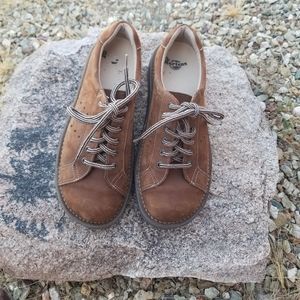 Brown Vintage Dr Martens DM'S. size 9